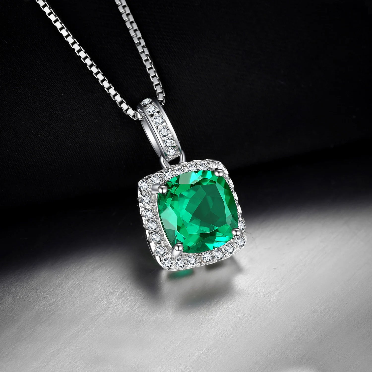 Glory Square Emerald Pendant