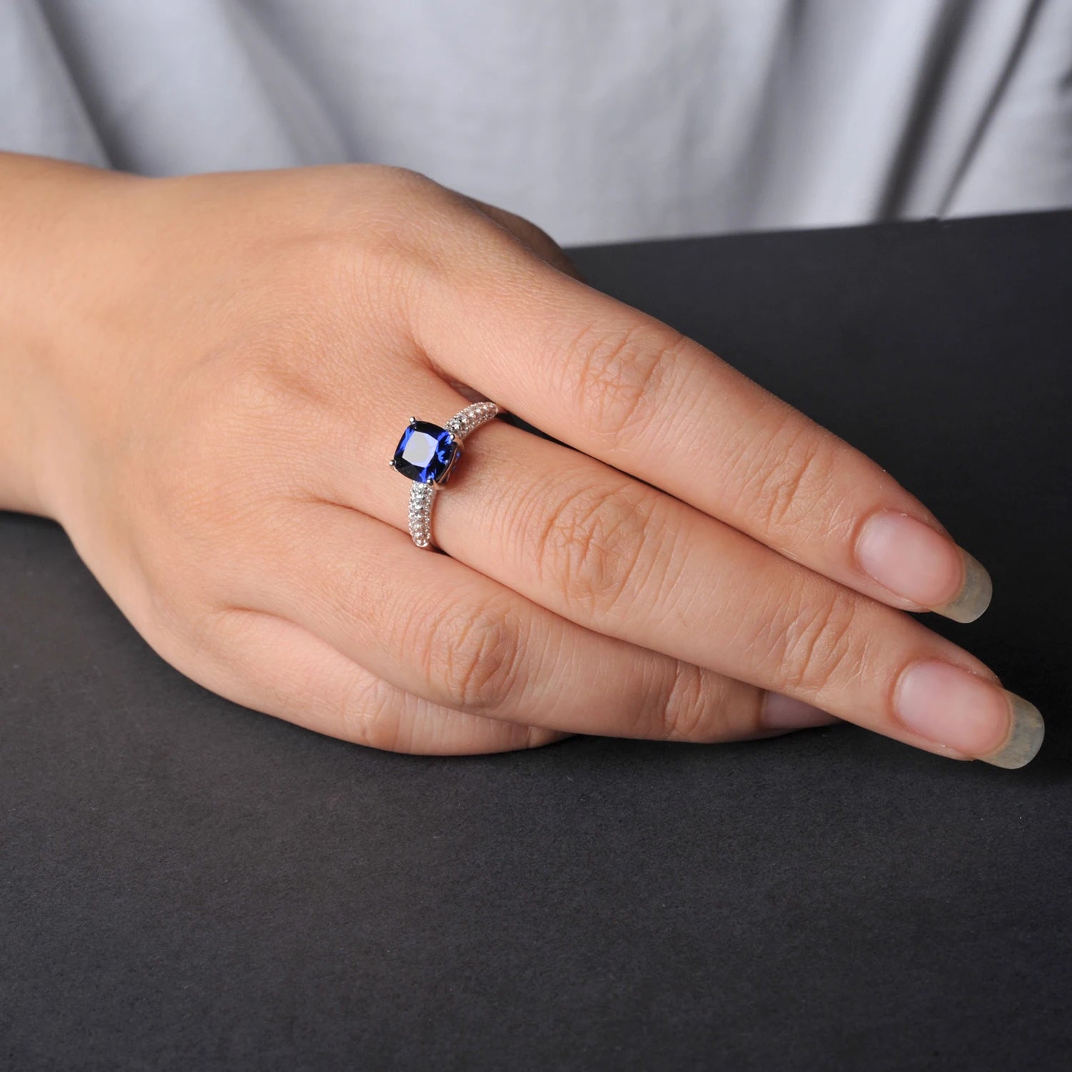 Elegant Tanzanite Ring