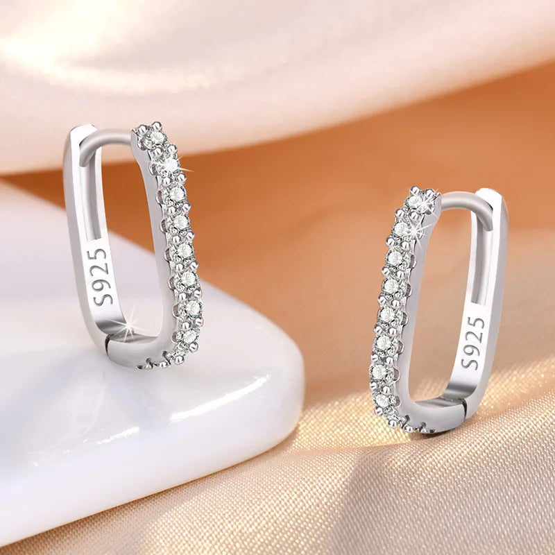 Elegant small Hoop Earrings