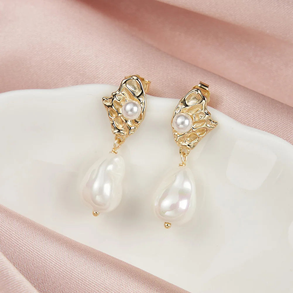 Waterdrop Elegant Pearl Earrings