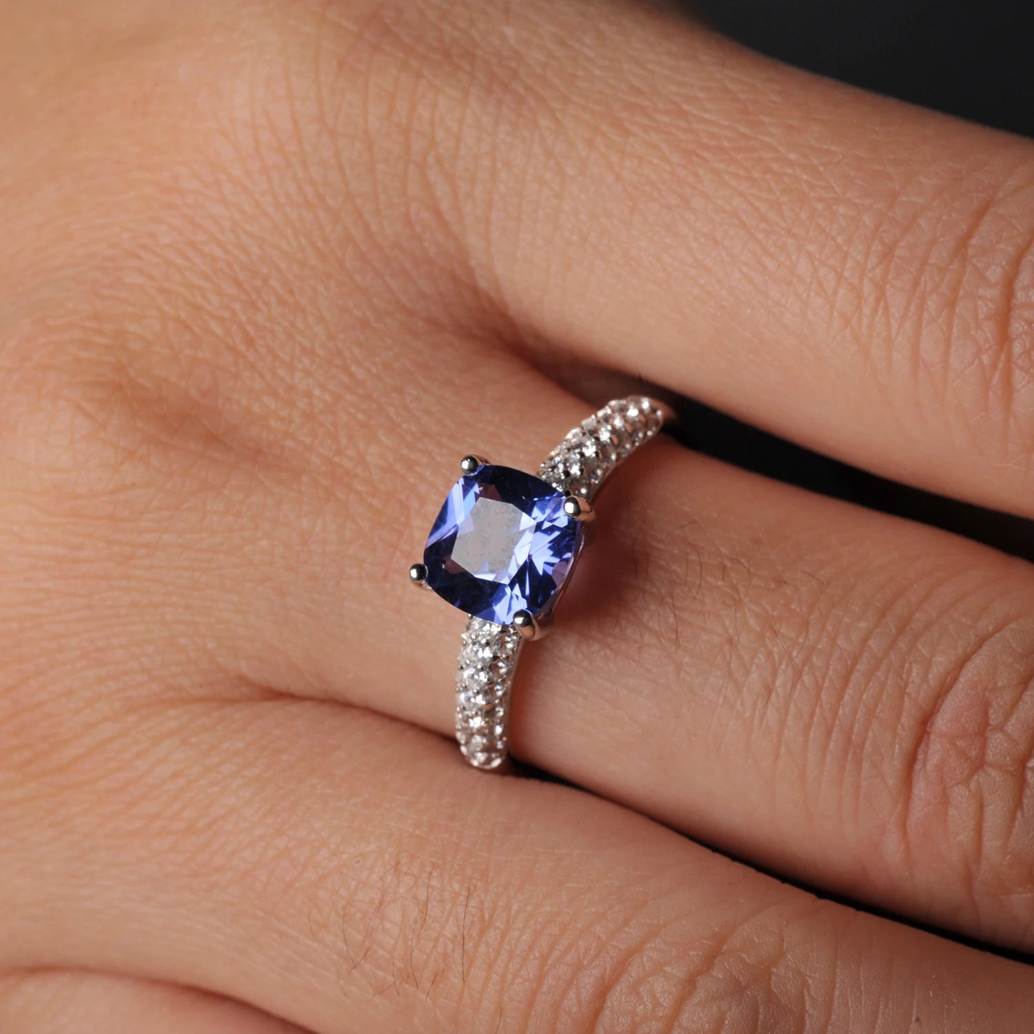 Elegant Tanzanite Ring