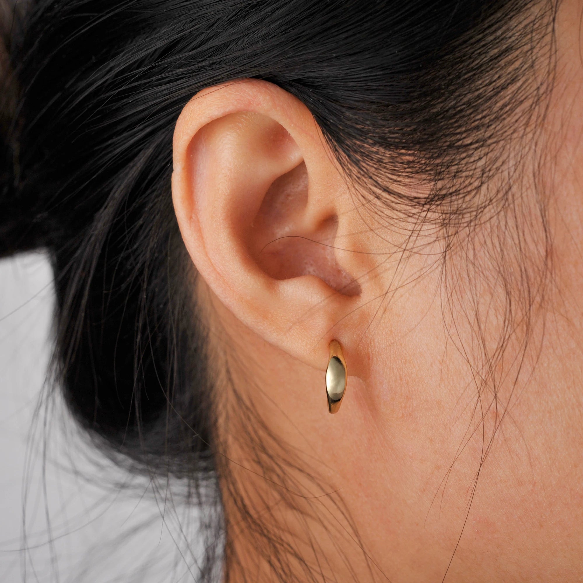 Amazing small Hoop Earrings